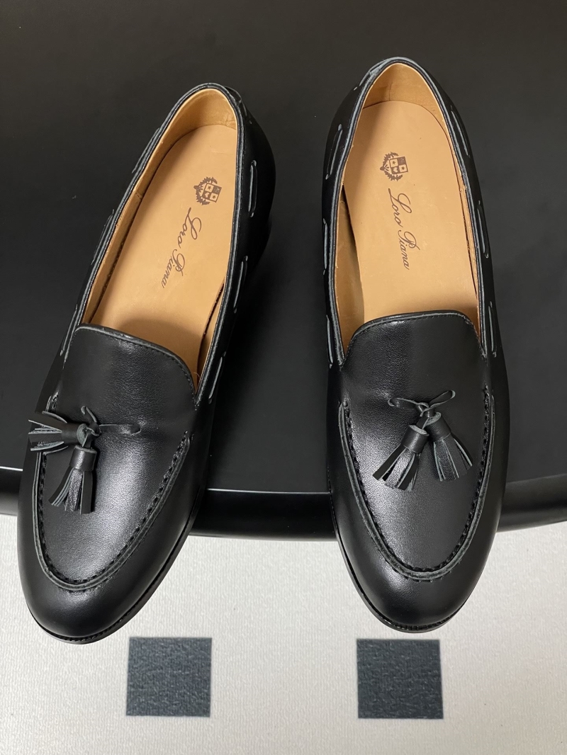 L0r0 P1ana loafers